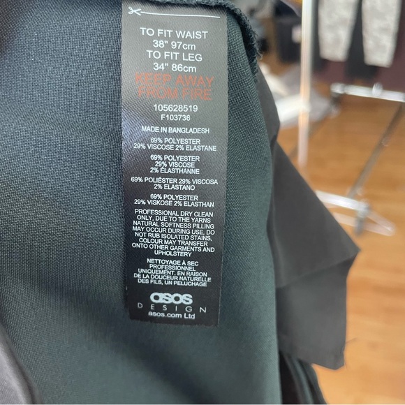 NWT ASOS DESIGNS Black pants Size 38 x 34 - Picture 7 of 11